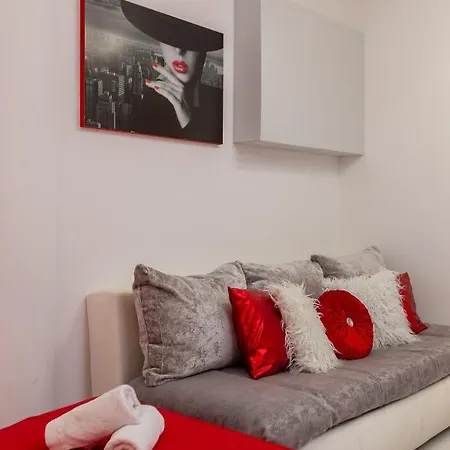 Beachfront Romy With Sauna * Makarska