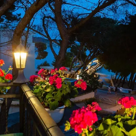 Beachfront Romy With Sauna Apartamento *