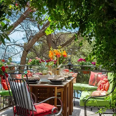 Beachfront Romy With Sauna * Makarska